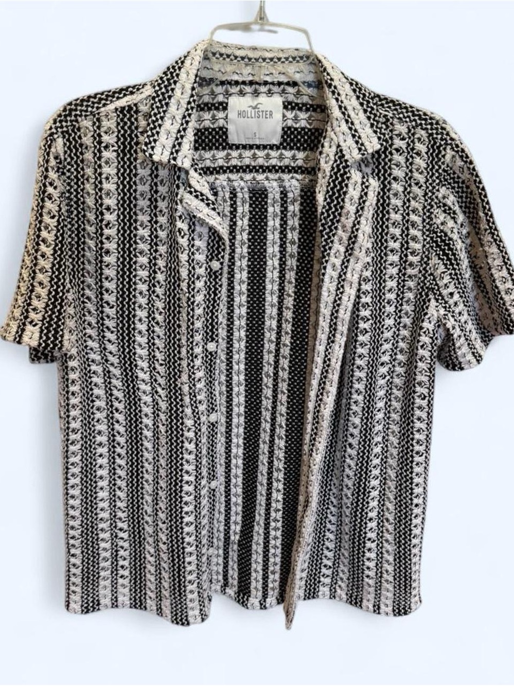 Hollister Black and White Crochet Knit Top